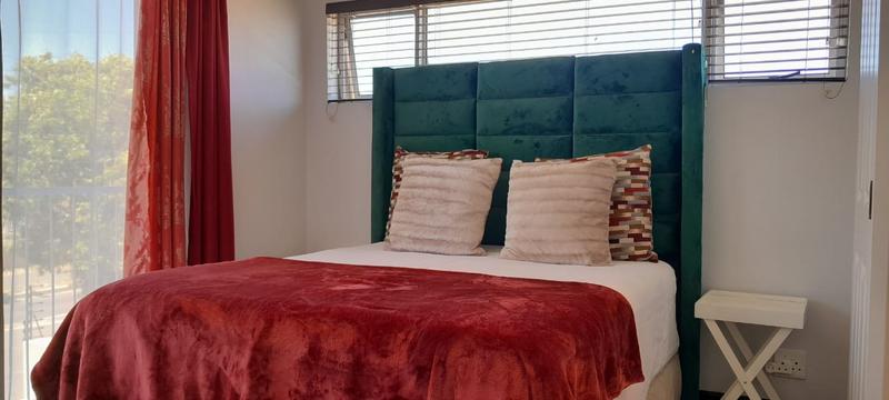 3 Bedroom Property for Sale in Buhrein Western Cape